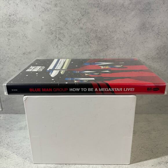 2008 Blue Man Group - How To Be a Megastar Live! - DVD & CD with insert - Used - Picture 3 of 6